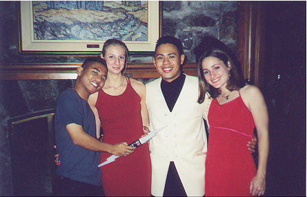 At least in this pic i'm not pointing the lightning bolt at Dom's crotch!